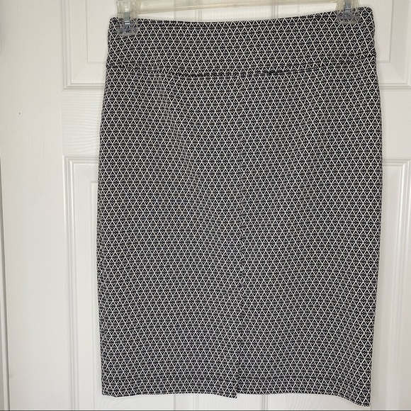 SOHO APPAREL PENCIL SKIRT - Picture 2 of 7